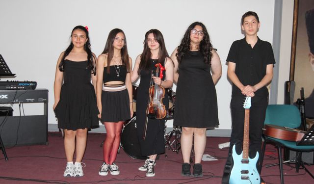 Menteşe Anadolu Lisesi’nde müzik rüzgârı