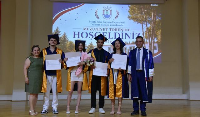 Dalaman MYO’da Mezuniyet Heyecanı