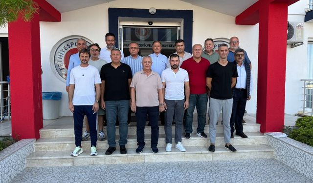 Fethiyespor’da Ceviz dönemi başladı