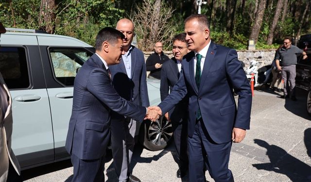 Başkan Ünlü: "2027 sezonuna dört mevsim Marmaris hedefiyle hazırlanıyoruz"