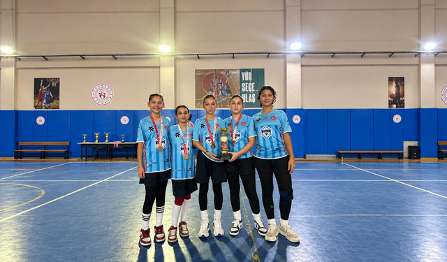 Muğla’da hokey heyecanı U14 Ligi’nde sürüyor