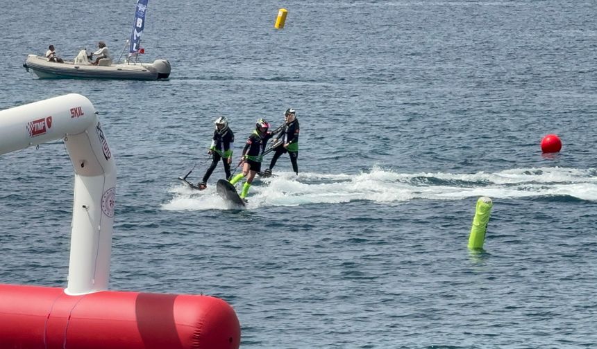 Bodrum’da su üstünde adrenalin fırtınası