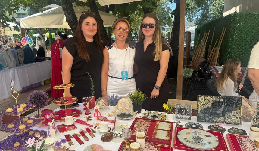 Marmaris’te hayat boyu öğrenme haftası sergisi açıldı
