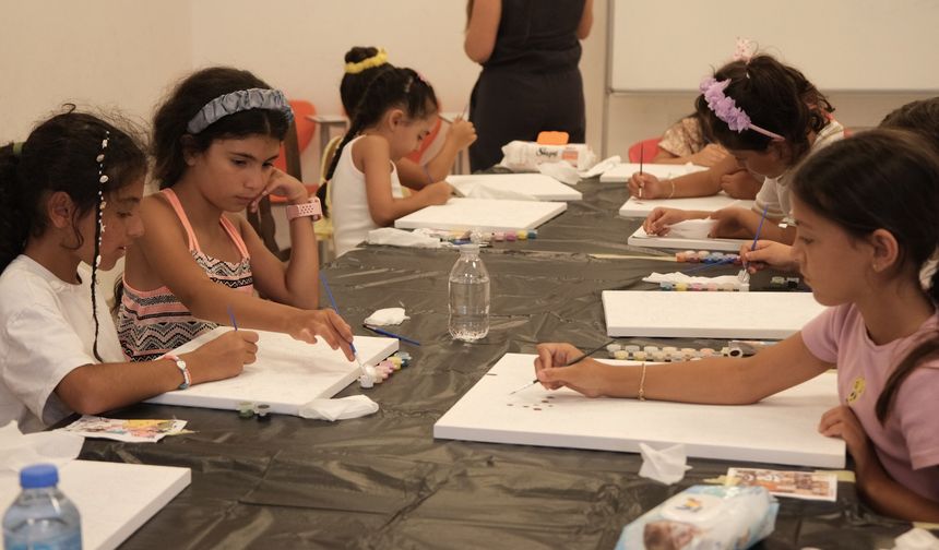 Bodrum Belediyesinden çocukların gelişimine sanat desteği