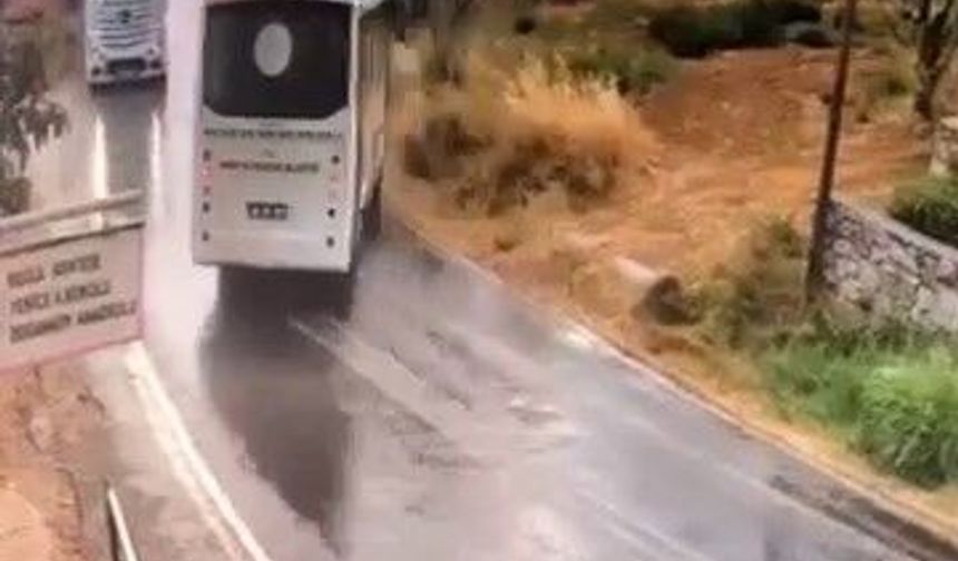 Muğla'da 8 kişinin yaralandığı kazanın görüntüleri ortaya çıktı