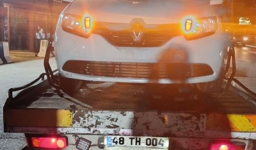 Bodrum’da korsan taksi denetimi: "62 araç trafikten men edildi"