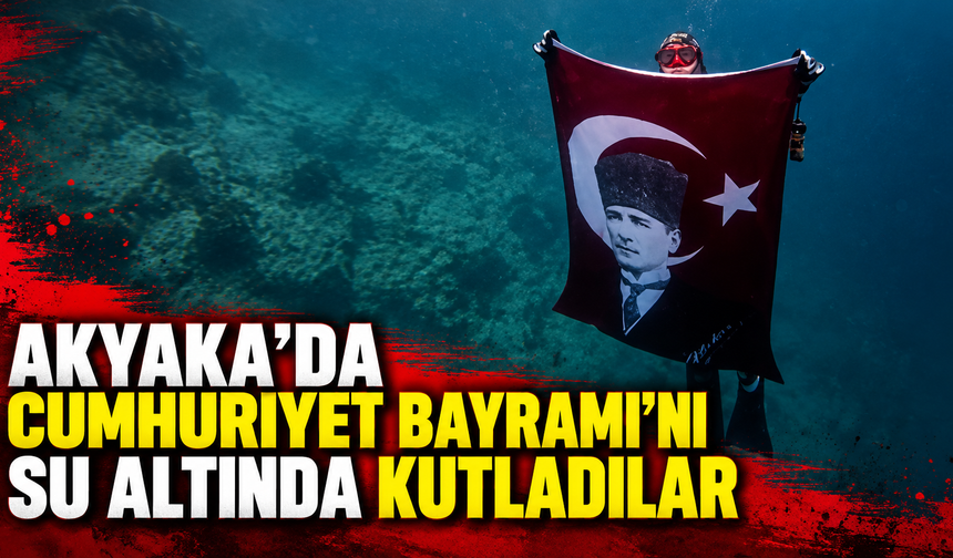 Akyaka’da Cumhuriyet Bayramı’nı su altında kutladılar