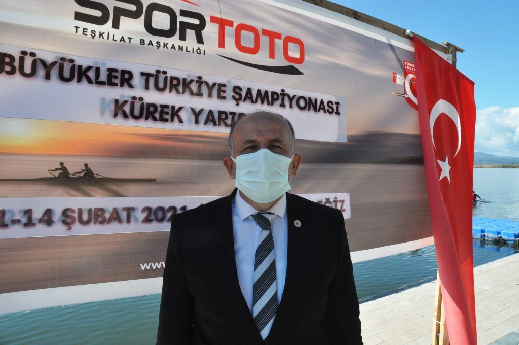 Köyceğiz Gölü su sporlarının merkezi oldu