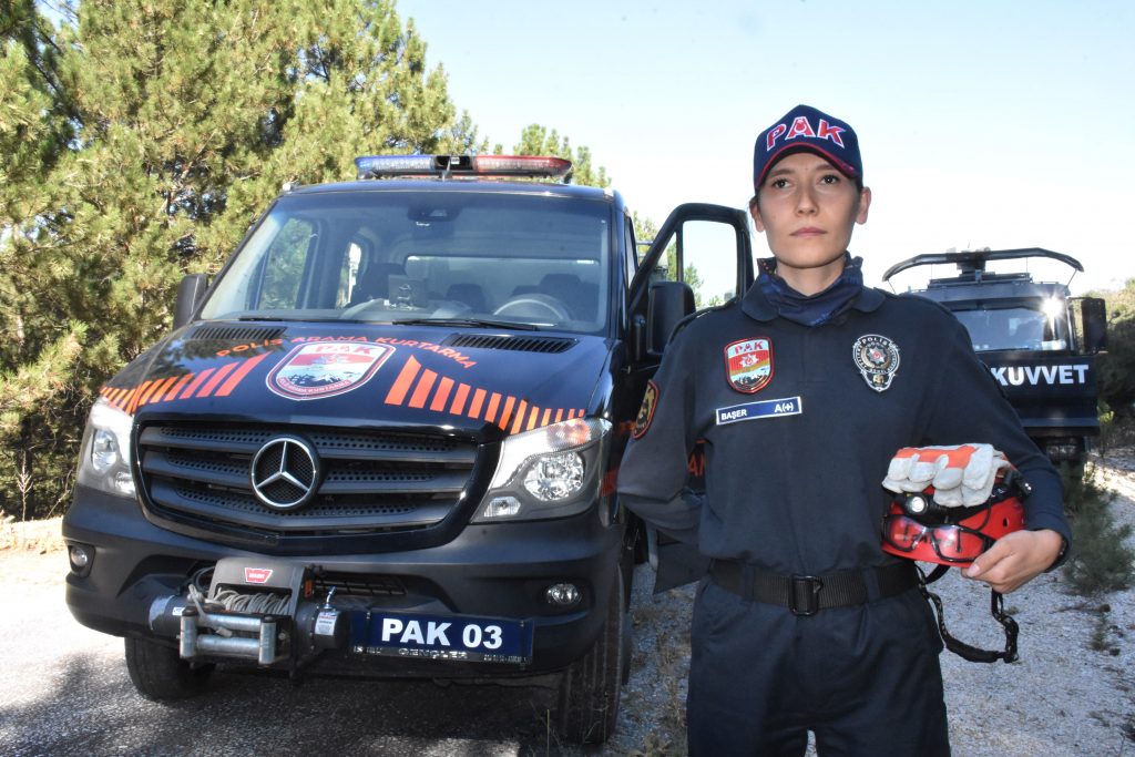 Polis Arama Kurtarma ekipleri Muğla'daki orman yangınlarında görev alıyor
