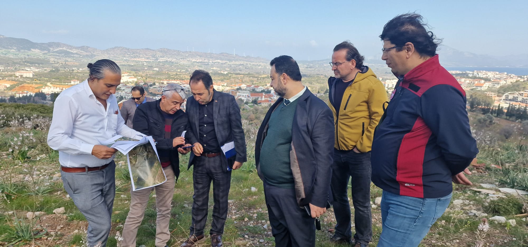 aa-20230304-30474300-30474295-datcada-yeni-mezarlik-icin-alan-incelemesi-yapildi.jpg
