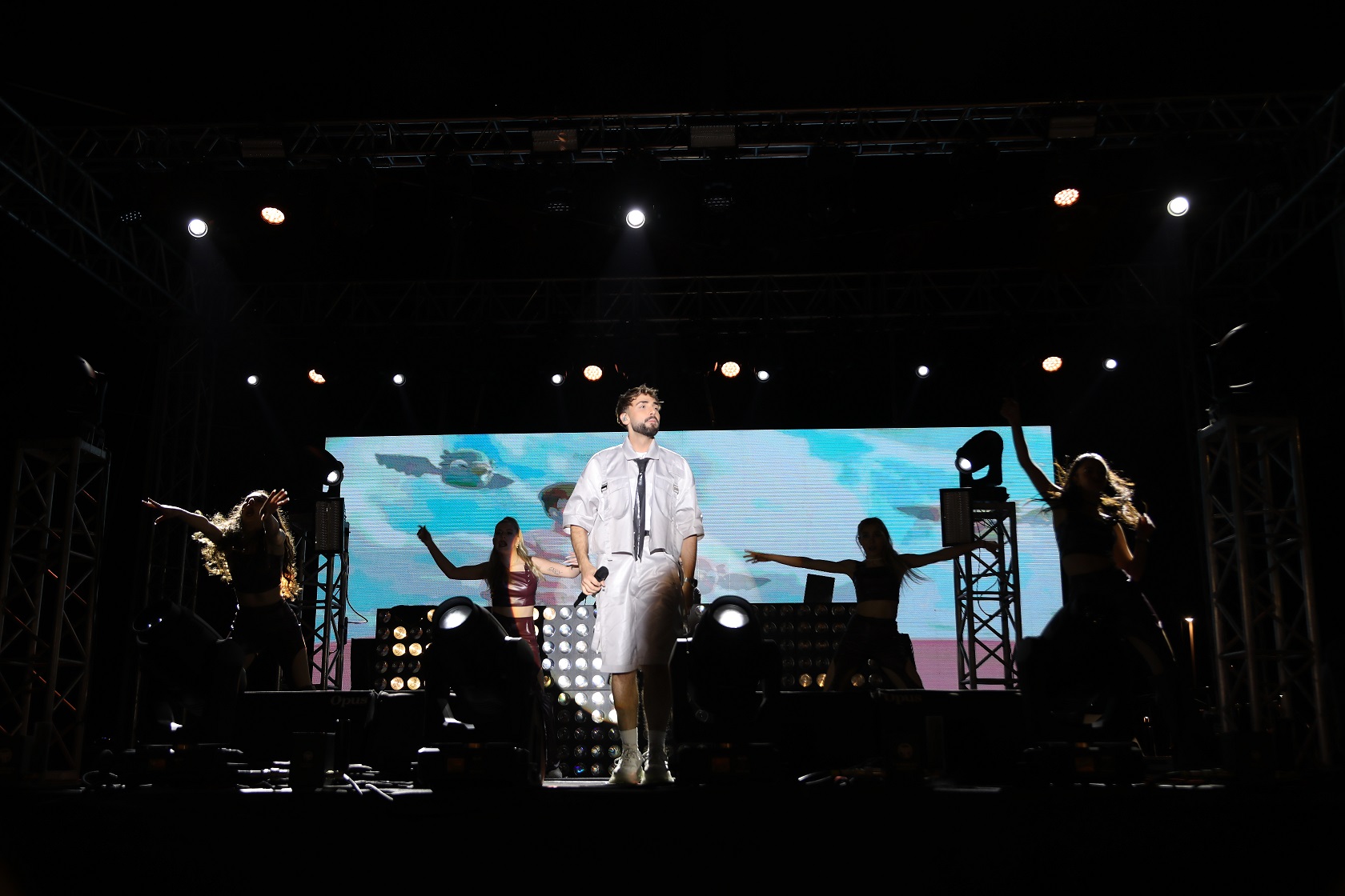 aa-20230519-31183457-31183456-mugla-ve-ilcelerinde-fener-alayi-ile-konser-duzenlendi.jpg