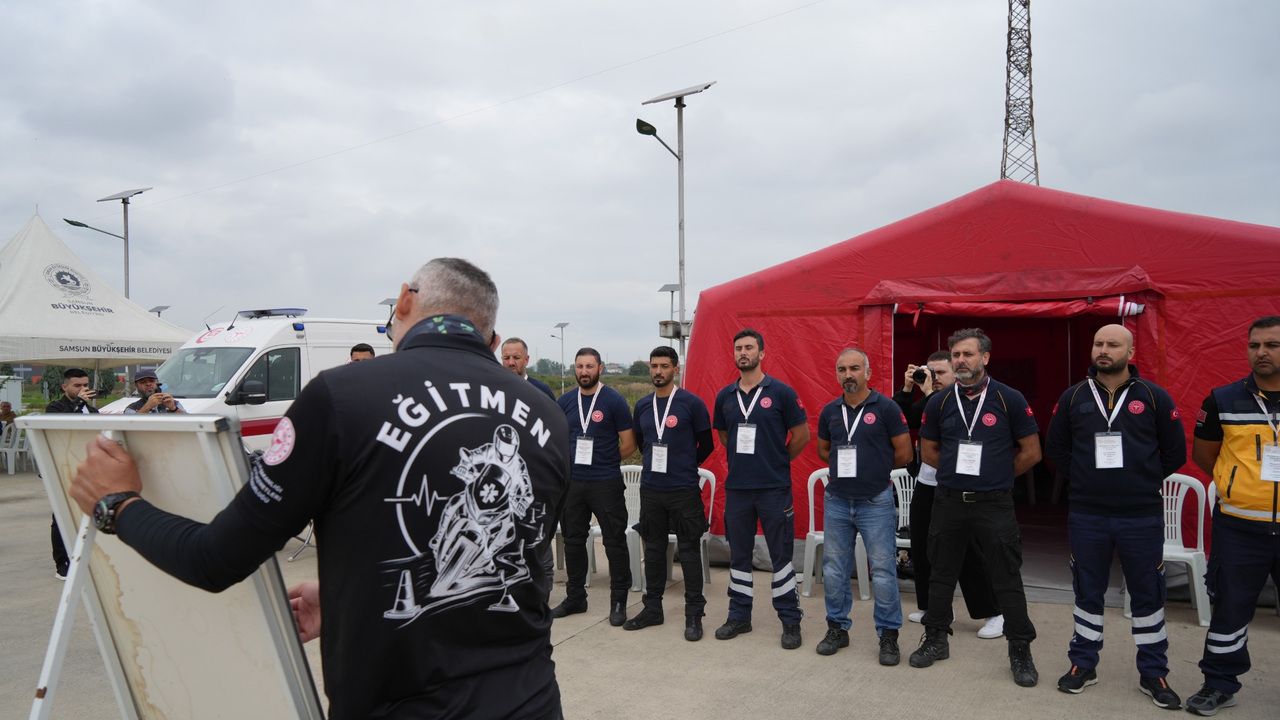 90 saniyede hazırlanıp 3 dakikada vakanın yanında oluyorlar